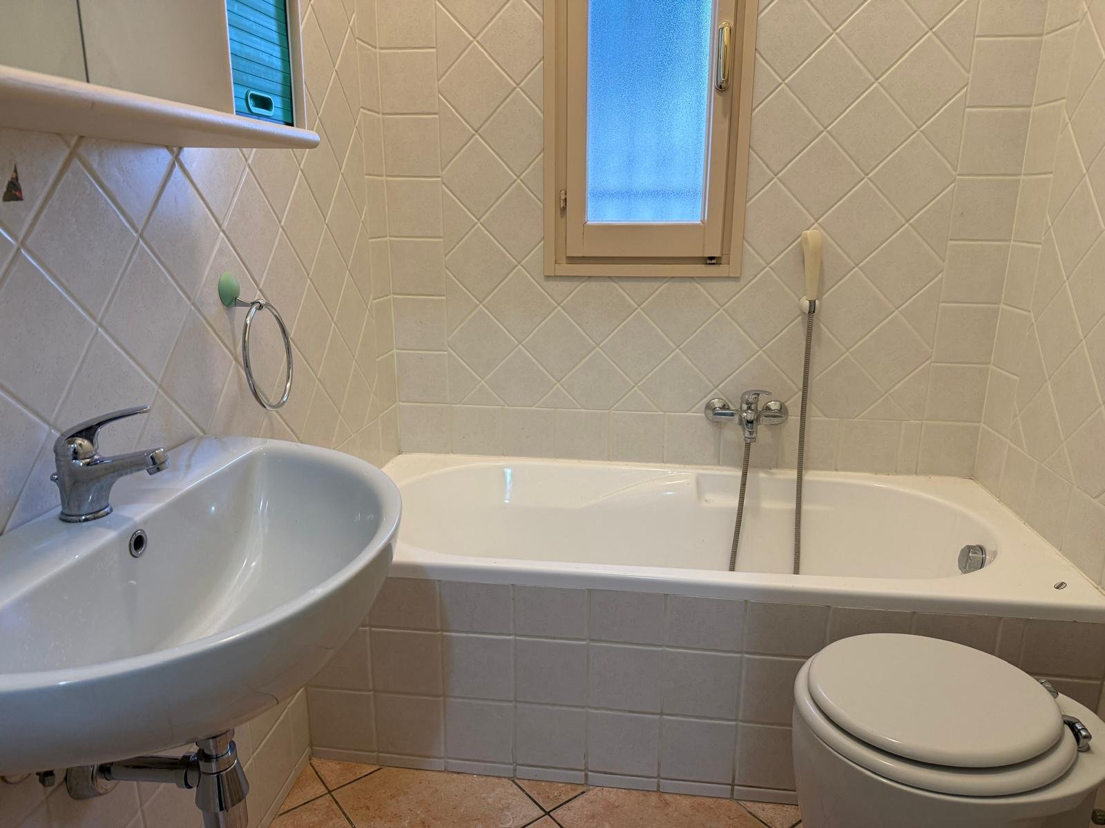 3cdc91ac-beab-487a-8e60-e7b6f8f575bc