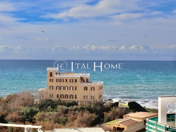 Attico in vendita ad Alghero, Centro – Con ampie terrazze vista mare e box compreso