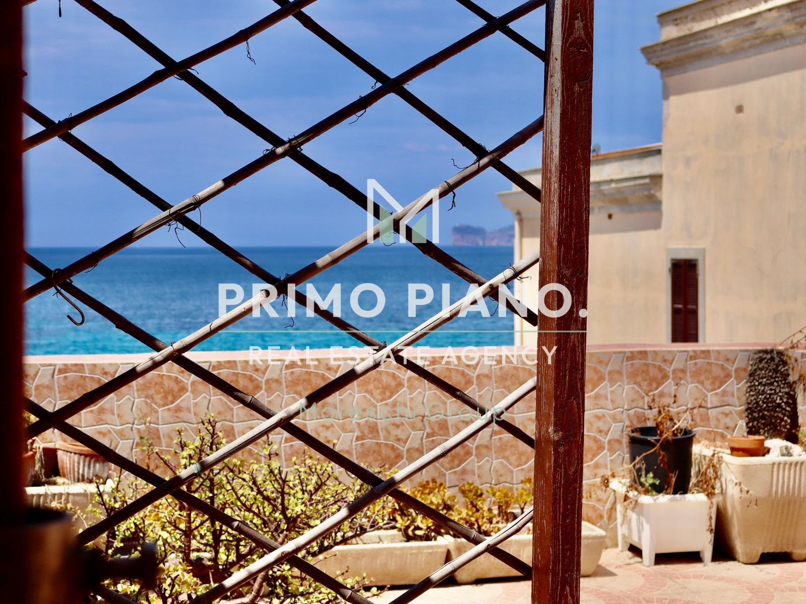 ALGHERO, Centro Storico | Appartamento su due livelli con terrazza vista mare