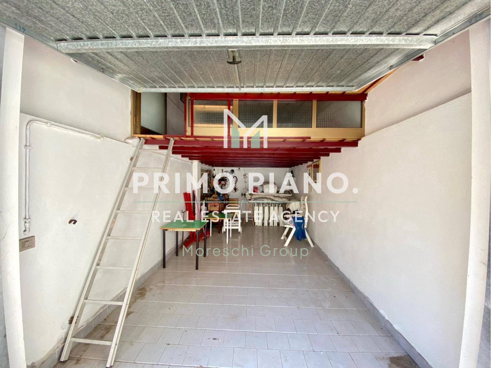Copia di Copia di Progetto senza titolo (70) Trilocale in vendita ad Alghero, zona tranquilla vicino al mare – Con cortile privato e box
