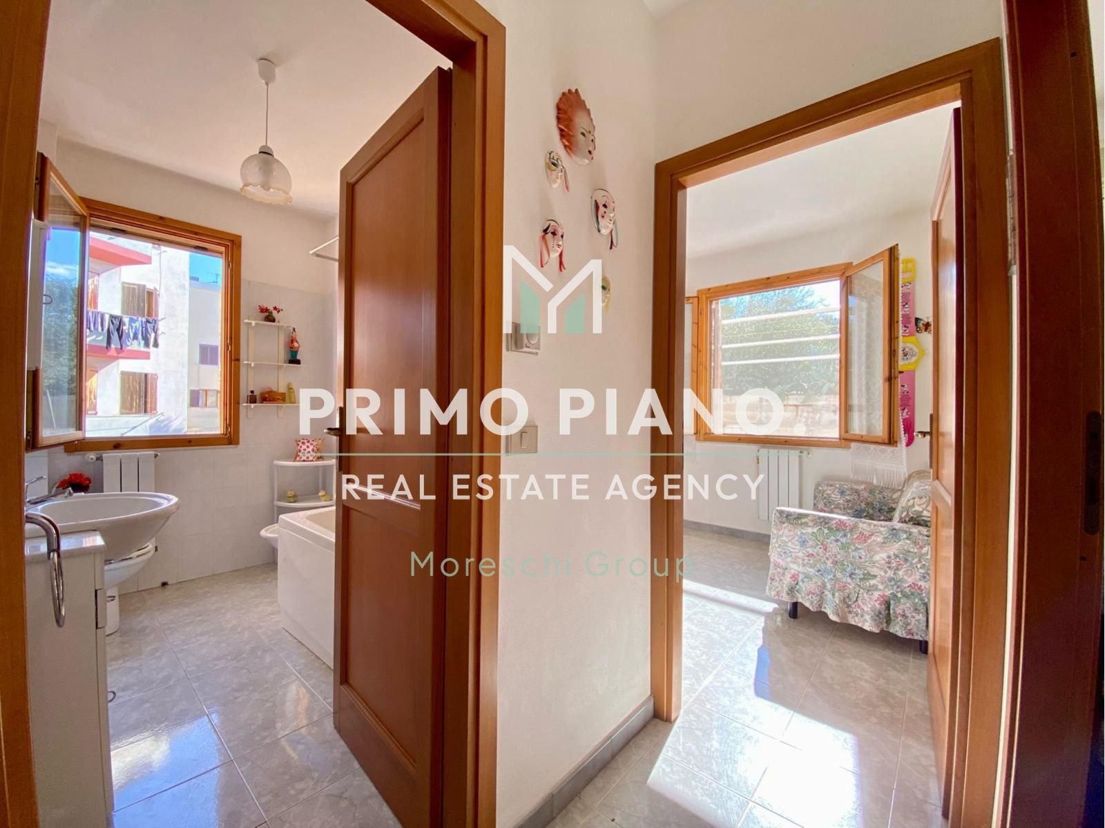 Copia di Copia di Progetto senza titolo (74) Trilocale in vendita ad Alghero, zona tranquilla vicino al mare – Con cortile privato e box