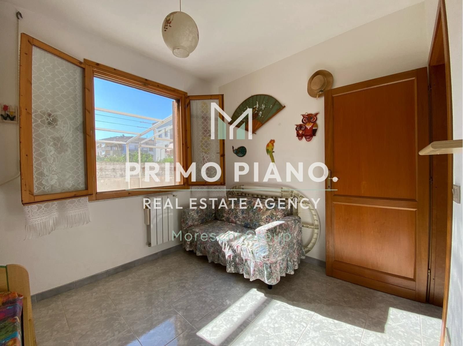 Copia di Copia di Progetto senza titolo (81) Trilocale in vendita ad Alghero, zona tranquilla vicino al mare – Con cortile privato e box