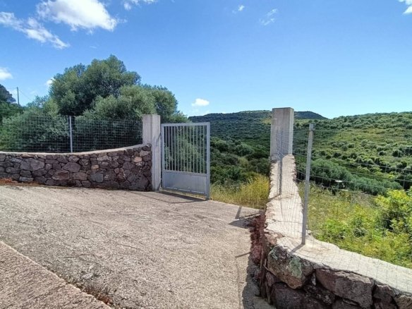 ALGHERO, TERRENO EDIFICABILE CON PROGETTO APPROVATO