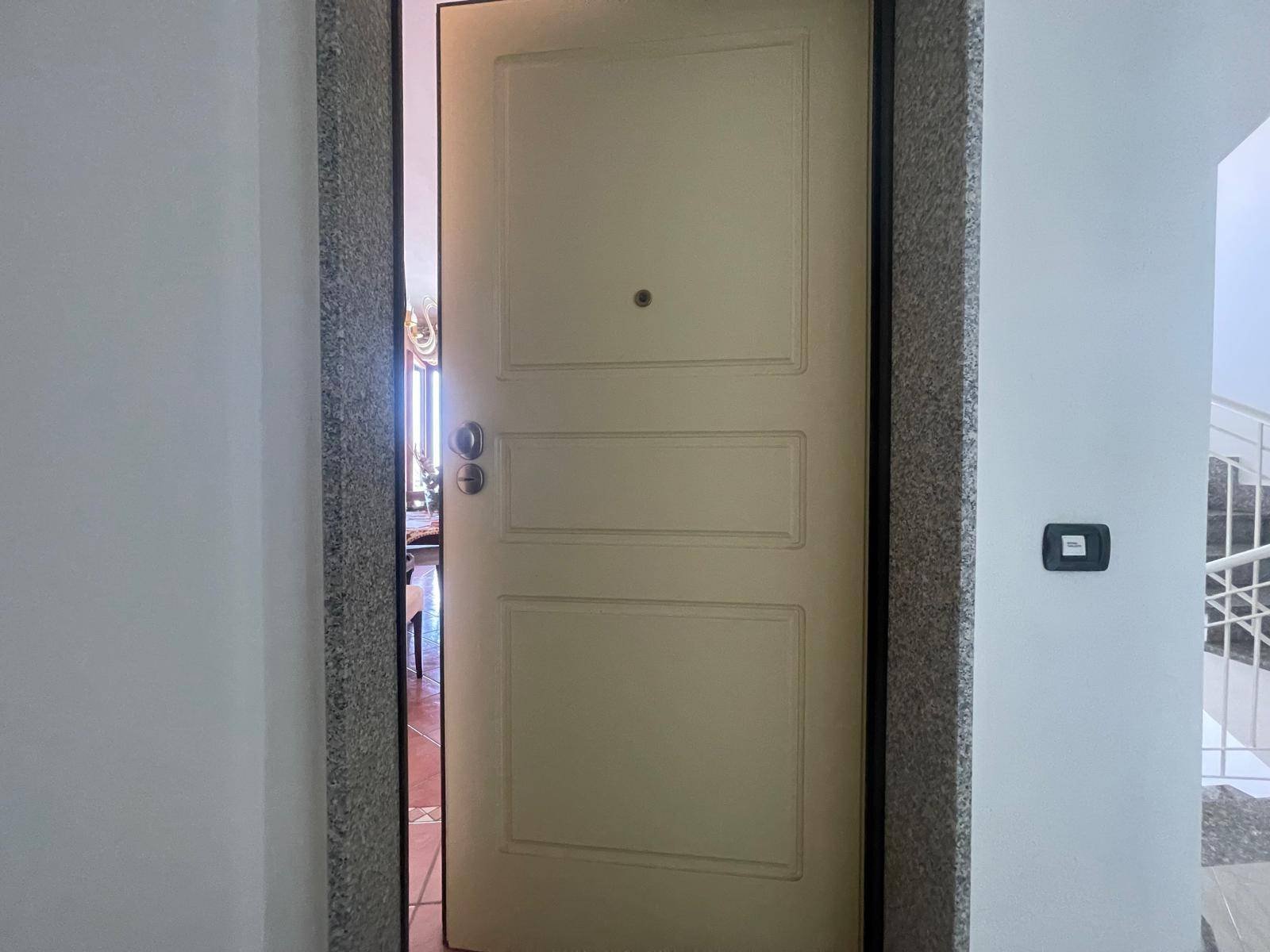 20250816185317-7 ALGHERO, Appartamento Signorile con Ampia Terrazza e Box Auto