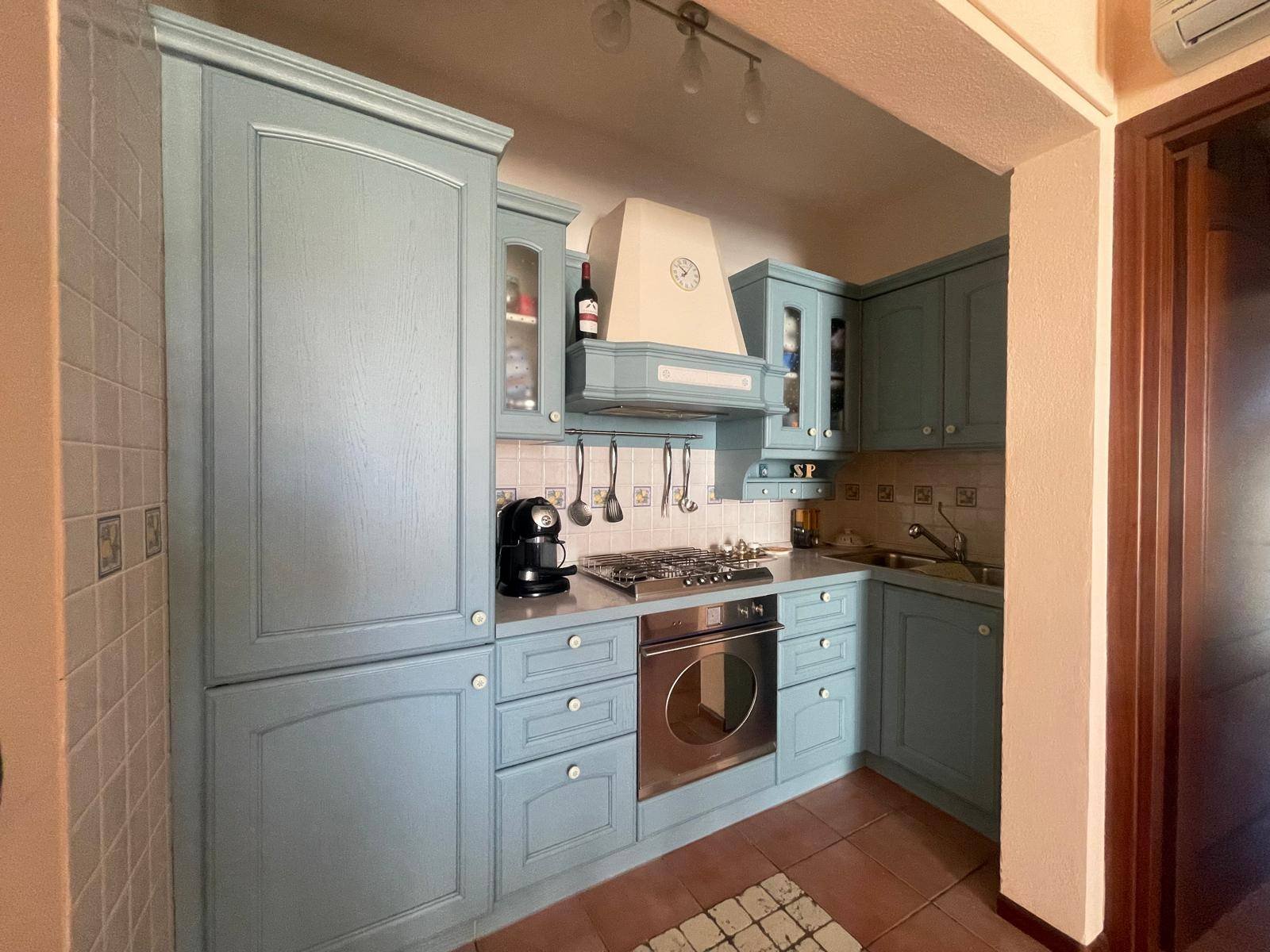 20250816185318-8 ALGHERO, Appartamento Signorile con Ampia Terrazza e Box Auto