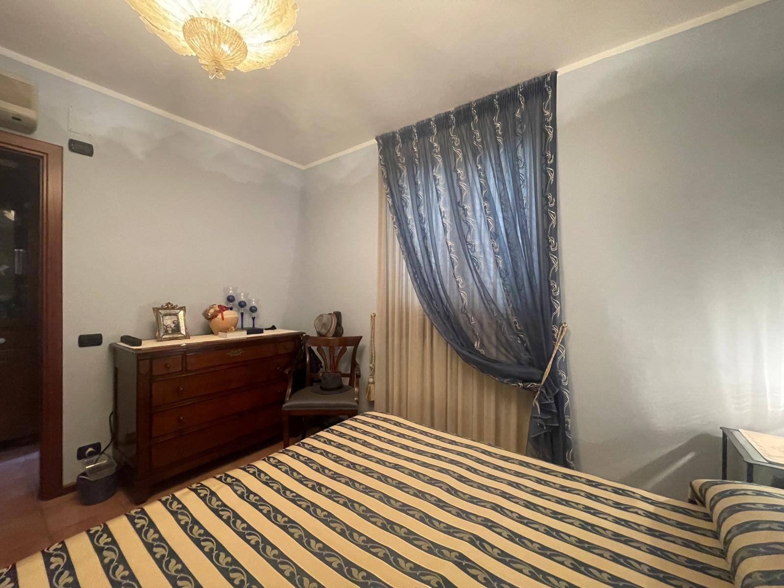 20250816185330-16 ALGHERO, Appartamento Signorile con Ampia Terrazza e Box Auto