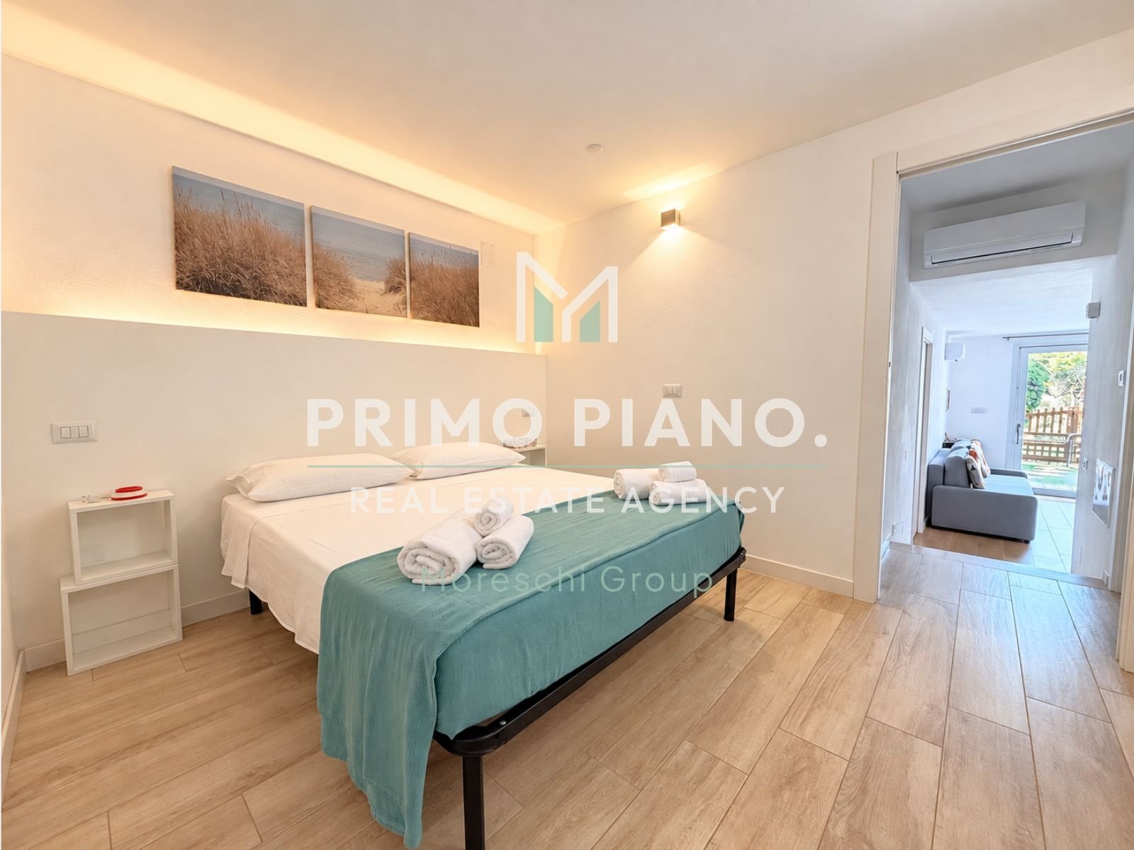 Villetta a Schiera Ristrutturata con Vista Mare